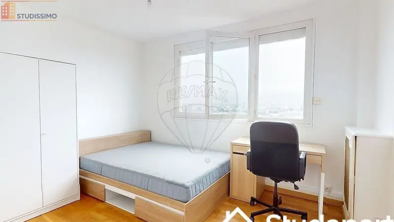 Studio meublé 11m² Orléans - En étage élevé, lumineux - Photo 9