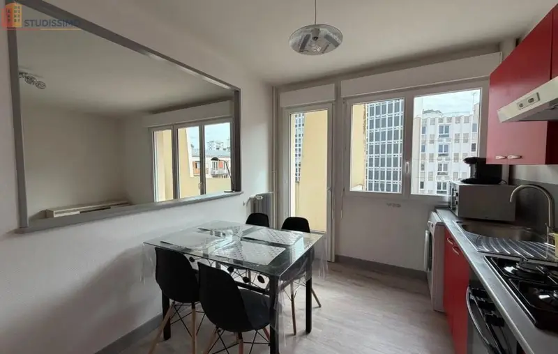 Studio meublé 41m² Orléans centre - Lumineux, dernier étage - Photo 5