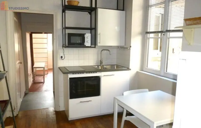 Studio 33m² Orléans - Meublé, faible performance énergétique - Photo 27