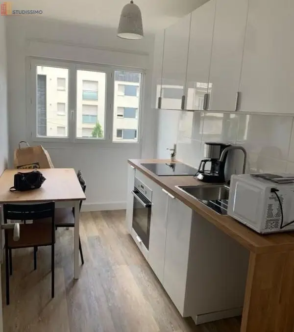 Studio 10m² Nantes 44300 - Meublé, étage 3 - Photo 5