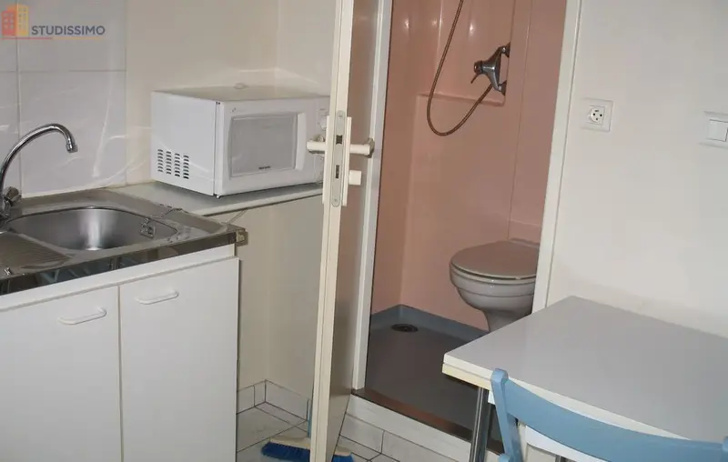 Studio meublé 15m² Nantes 44100 - Meublé, idéal étudiant - Photo 2