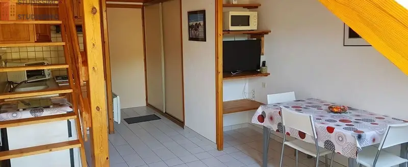 Studio meublé 30m² Marvejols - Meublé, DPE D - Photo 2
