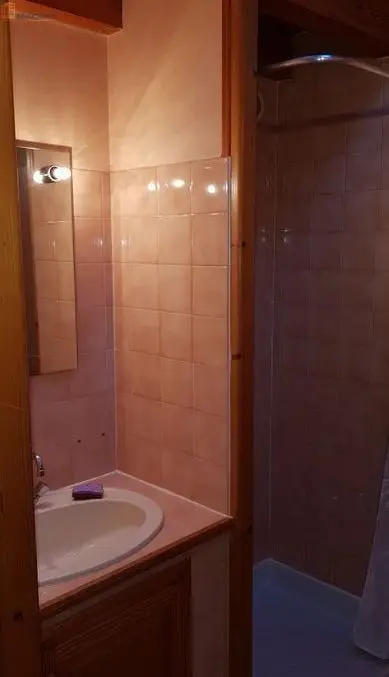Studio meublé 30m² Marvejols - Meublé, DPE D - Photo 1