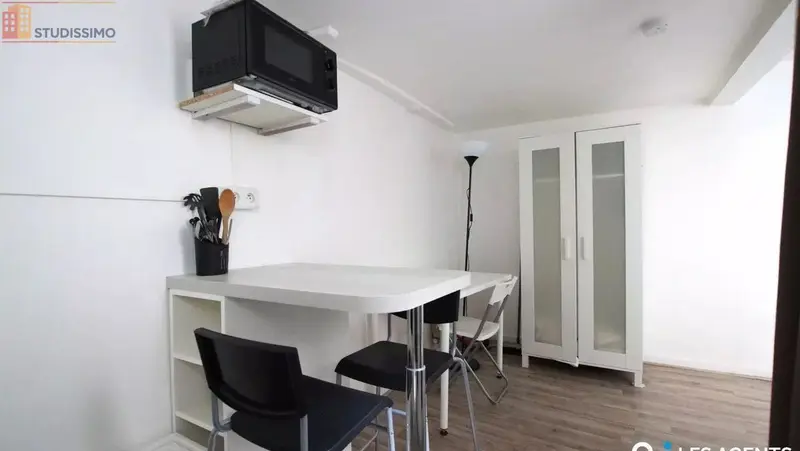 Studio meublé 18m² Orléans - Meublé, 1er étage - Photo 5