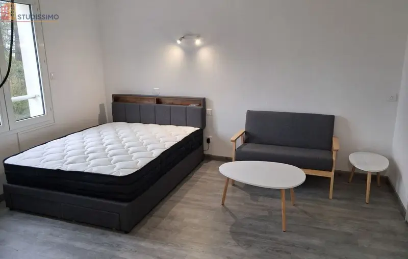 Studio meublé 31m² Artenay - Meublé, DPE D - Photo 3