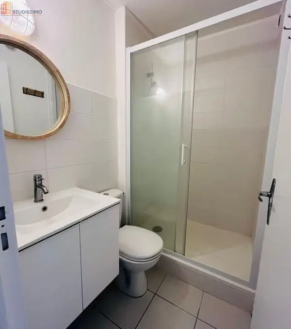 Studio meublé 13m² Orléans centre - Proche tram et commodités - Photo 5