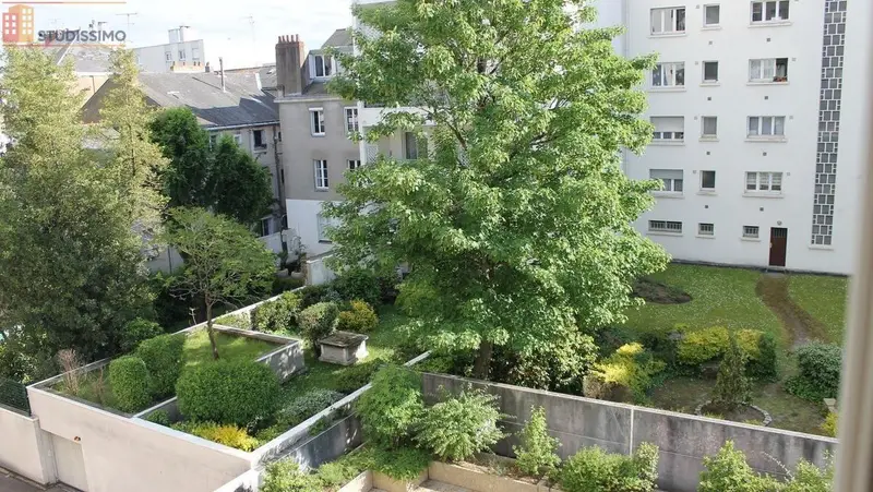Studio meublé 18m² Nantes 44100 - Meublé, 3e étage - Photo 1