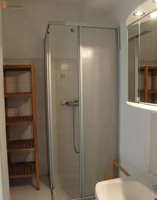 Studio meublé 18m² Nantes 44100 - Meublé, 3e étage - Photo 2