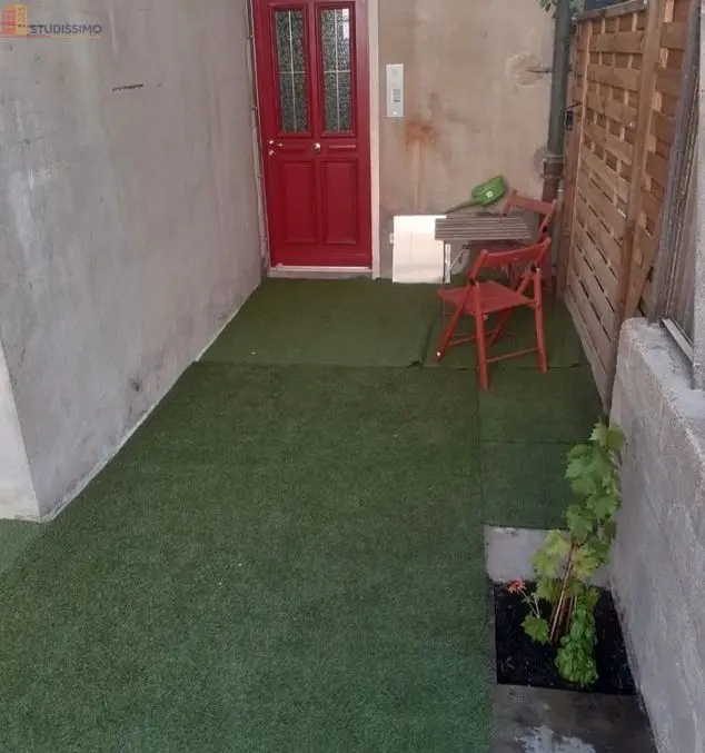 Studio meublé 19m² Sully-sur-Loire - Meublé, 2e étage - Photo 1