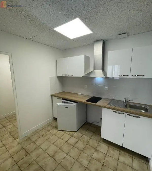 Studio 26m² Nantes île de Nantes - Photo 14