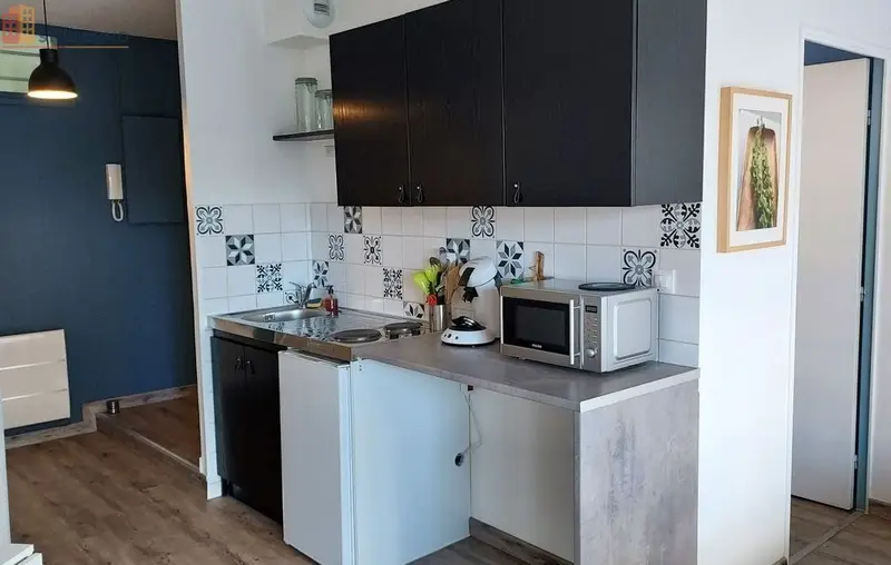 Studio meublé 24m² Saint-Nazaire - Hyper centre, calme - Photo 3