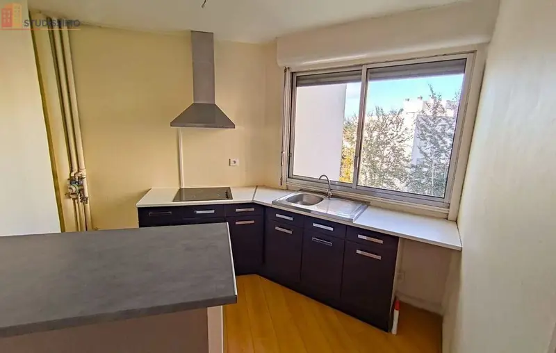Studio 29m² Orléans - Meublé, balcon - Photo 3