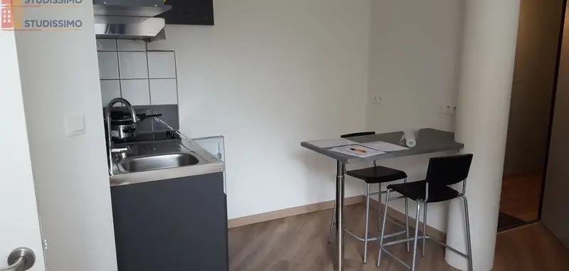 Studio meublé 19m² Nantes Ile de Nantes - Proche écoles, CHU - Photo 6