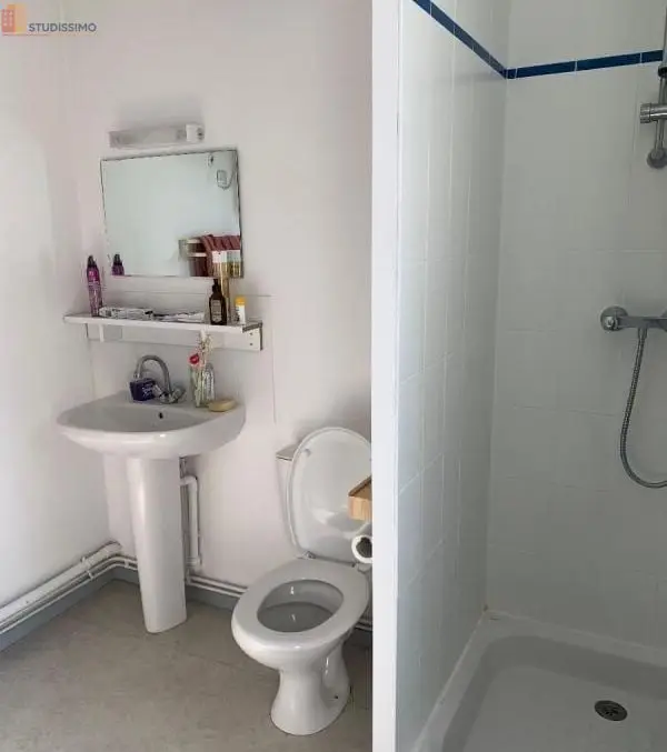 Studio 27m² Angers 49000 - Photo 3