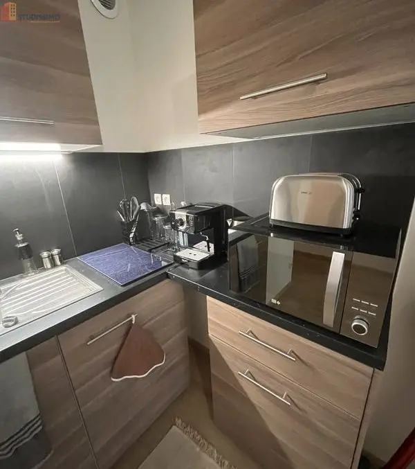 Studio meublé 20m² Nantes centre - Lumineux, 4e étage - Photo 4
