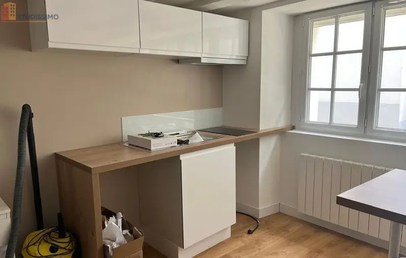 Studio meublé 18m² Ancenis-Saint-Géréon - Entièrement rénové, meublé - Photo 2