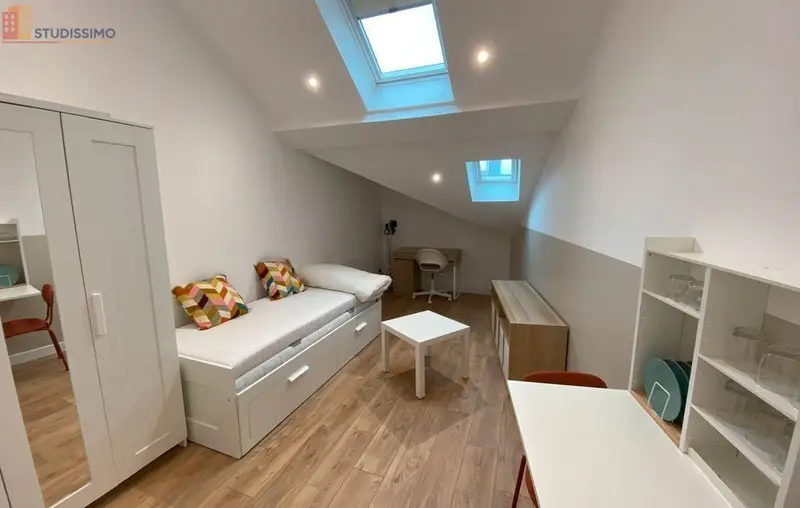 Studio 21m² Nantes centre - Meublé, étage élevé - Photo 12