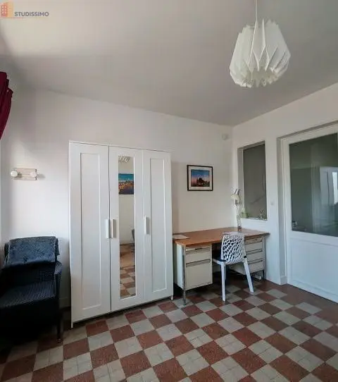 Studio meublé 24m² Gien centre-ville - Calme, lumineux - Photo 5