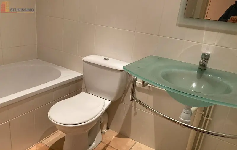 Studio meublé 27m² Saint-Denis-en-Val - Standing, lumineux - Photo 1