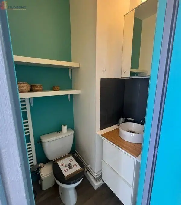 Studio 17m² Nantes centre - Meublé, dernier étage - Photo 2