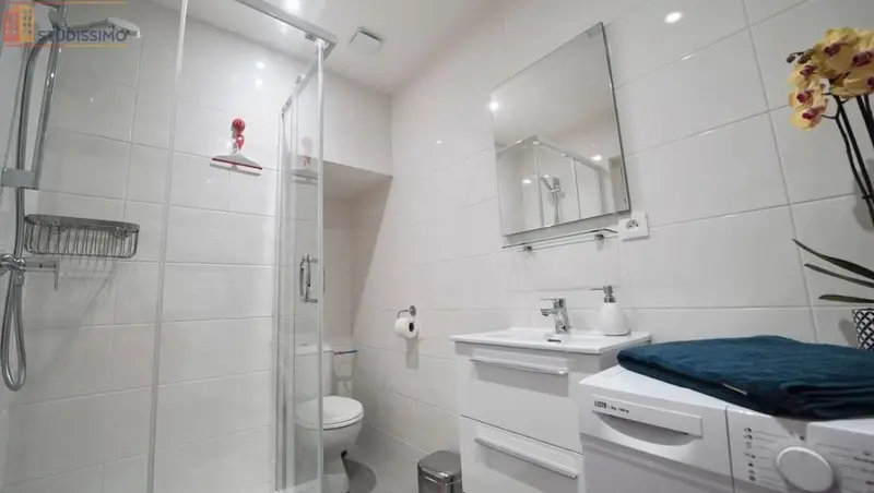 Studio meublé 26m² Angers 49100 - Proche Place du Ralliement - Photo 2