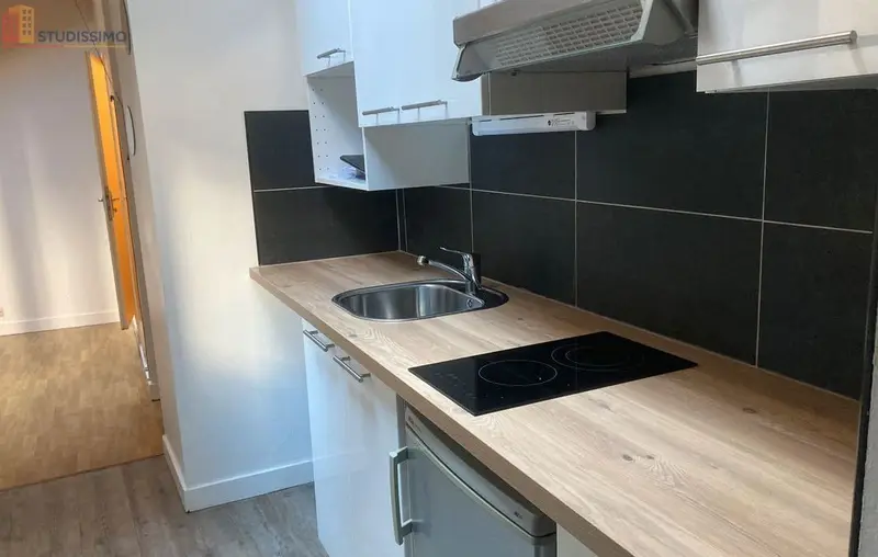 Studio meublé 25m² Nantes Talensac - Proche Tour Bretagne - Photo 17