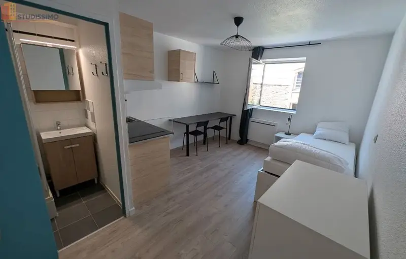 Studio 17m² Nantes centre - Rénové, proche Madeleine - Photo 6