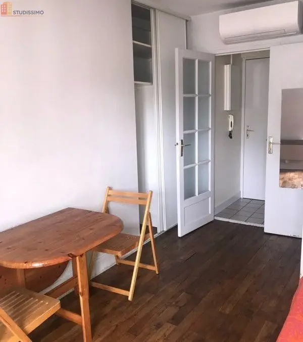 Studio meublé 18m² Orléans centre - Calme, lumineux - Photo 8