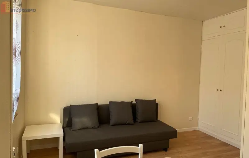 Studio meublé 21m² Beaugency - RDC, proche centre et gare - Photo 2