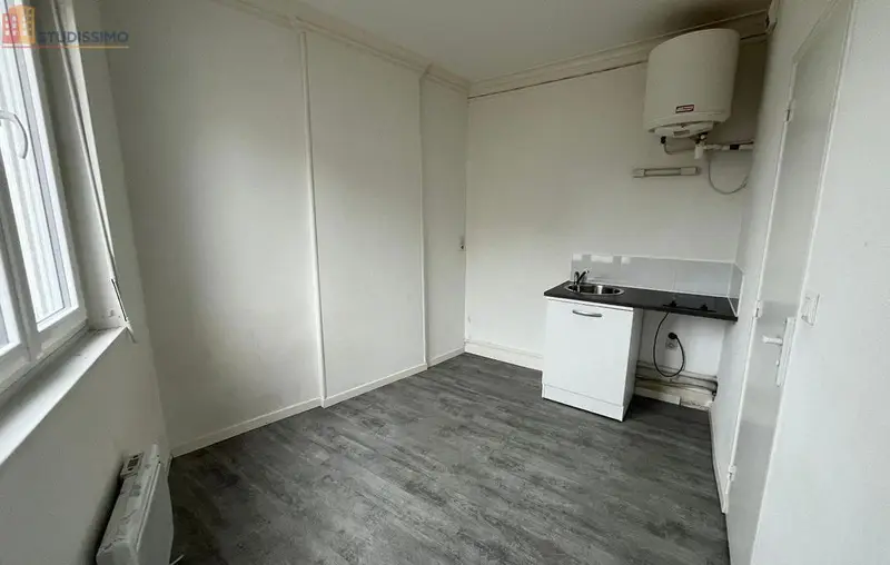 Studio 11m² Angers 49100 - Photo 2