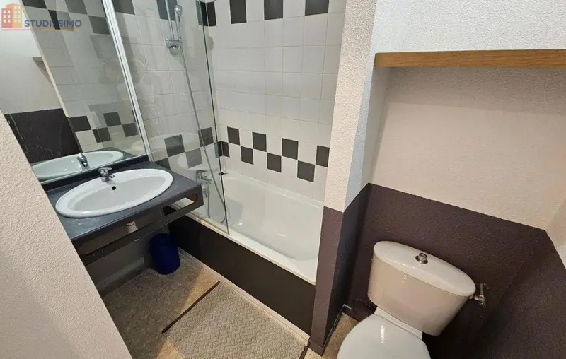 Studio meublé 18m² Angers 49100 - Meublé, DPE D - Photo 1