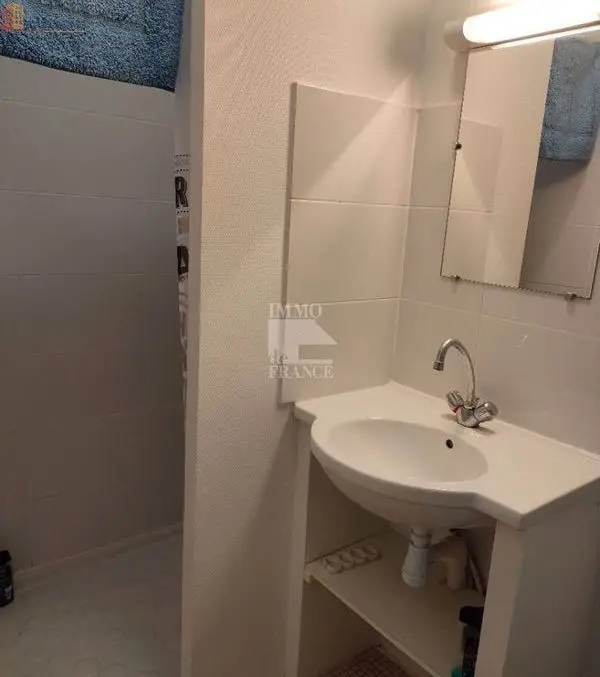 Studio 28m² Angers 49000 - Photo 3