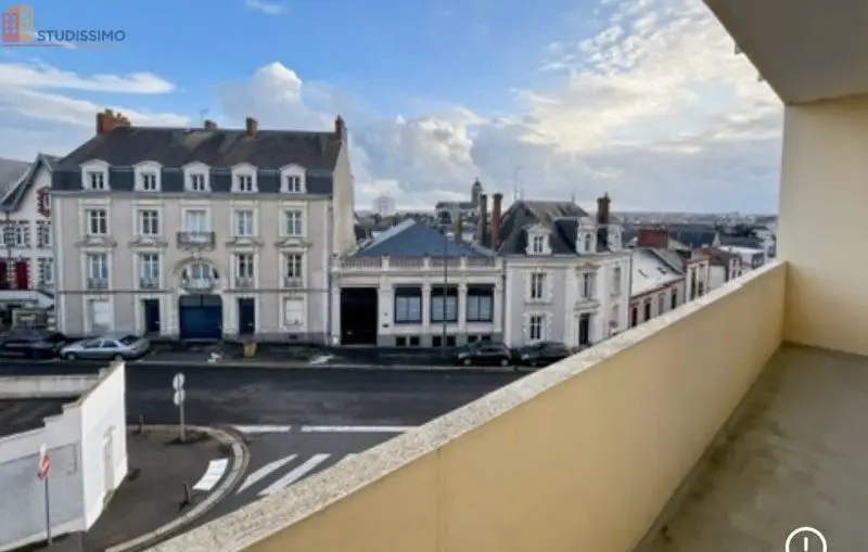Studio 27m² Cholet - Meublé, 3e étage - Photo 1