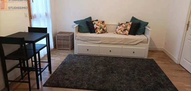 Studio meublé 32m² Nantes 44100 - Bon état, 4e étage - Photo 4