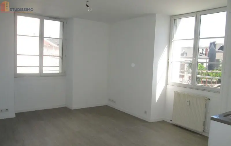 Studio 21m² Nantes centre - Proche République - Photo 2