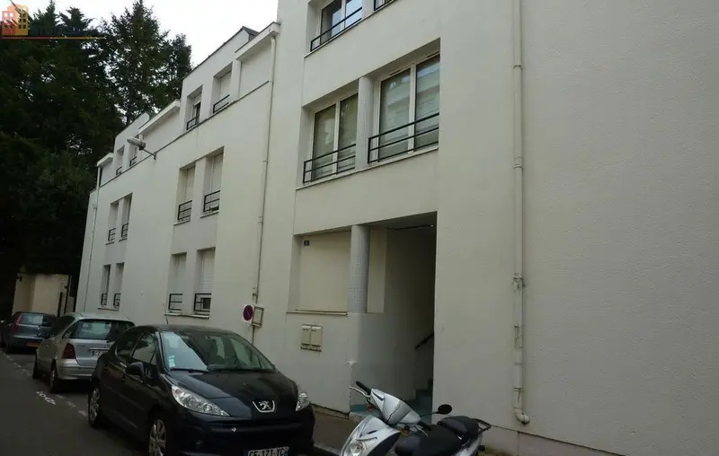 Studio meublé 18m² Nantes 44100 - Meublé, 1er étage - Photo 1