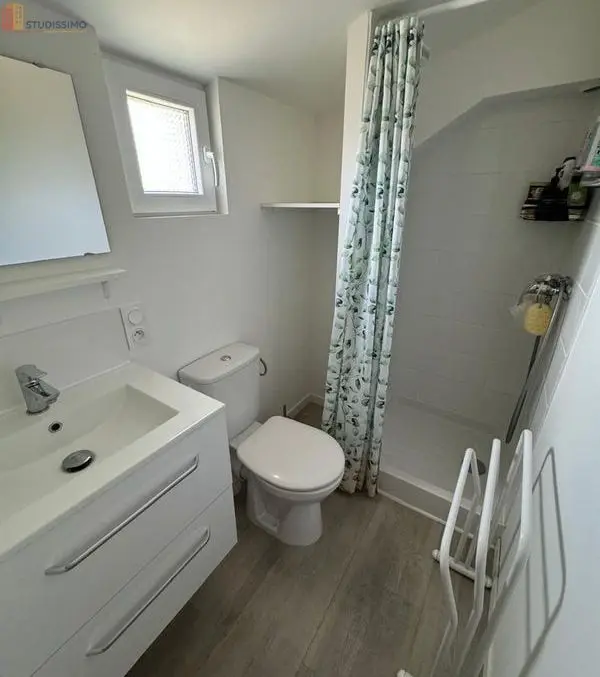 Studio meublé 17m² Angers 49100 - Meublé, quartier Deux Croix-Banchais - Photo 2