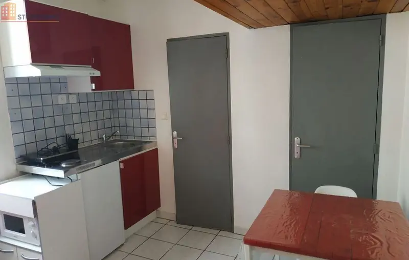 Studio meublé 13m² Nantes 44100 - Meublé, 1er étage - Photo 9