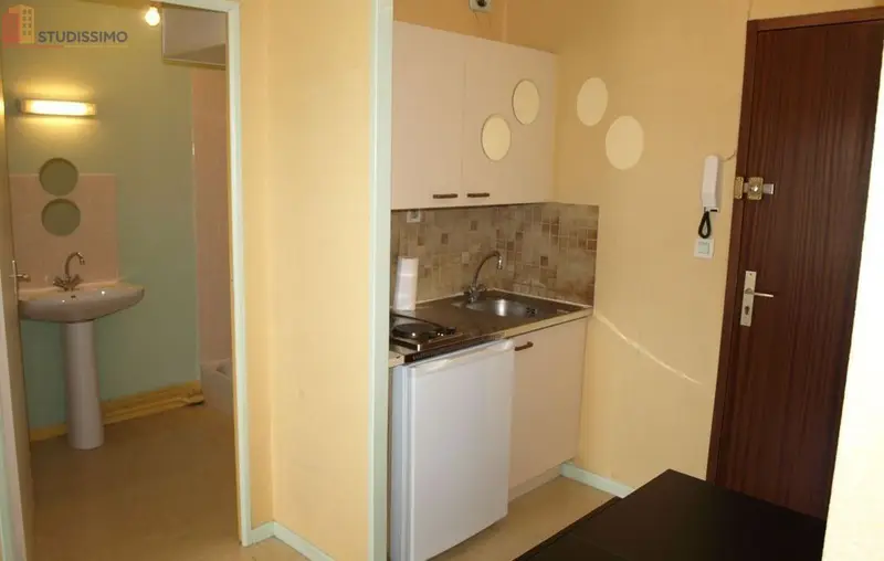 Studio meublé 25m² Nantes centre - Meublé, 1er étage - Photo 6
