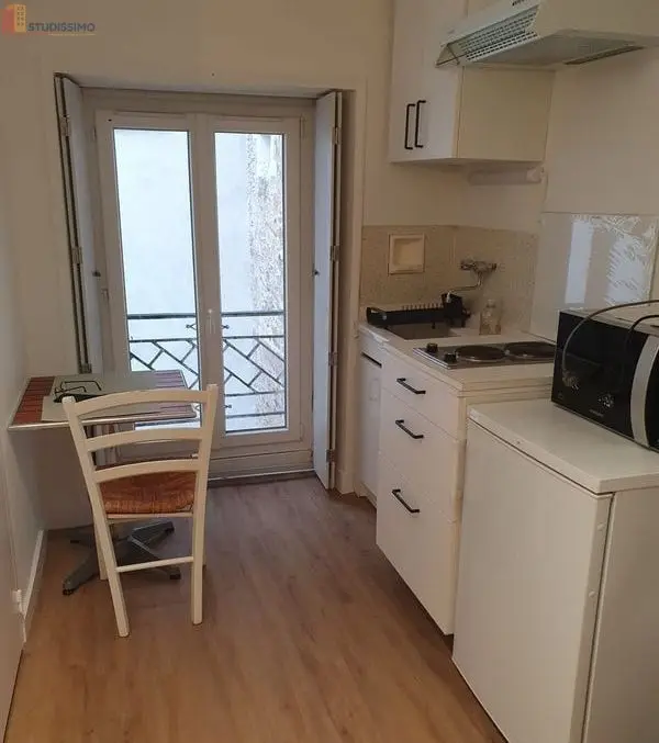 Studio meublé 1m² Nantes centre - Proche Tour Bretagne - Photo 19