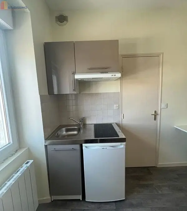 Studio 17m² Angers 49000 - Calme, au 2e étage - Photo 7