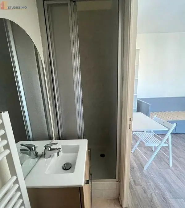 Studio 17m² Angers 49000 - Calme, au 2e étage - Photo 3