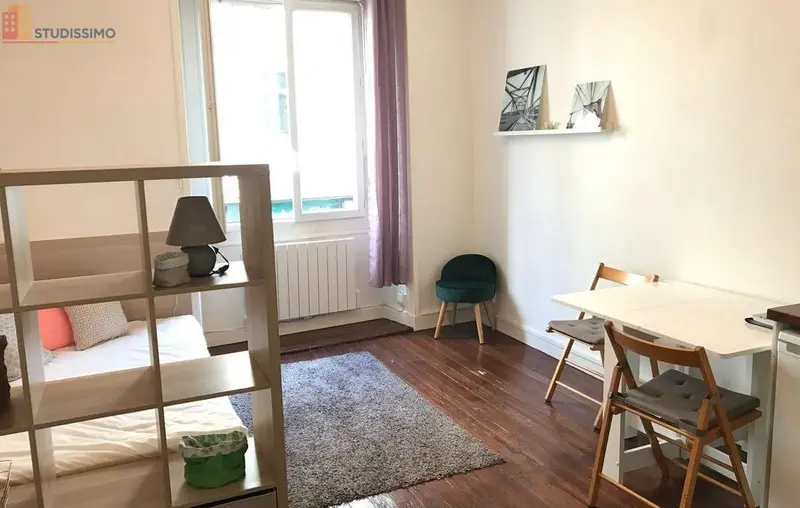 Studio meublé 20m² Nantes centre - Idéalement placé, lumineux - Photo 6