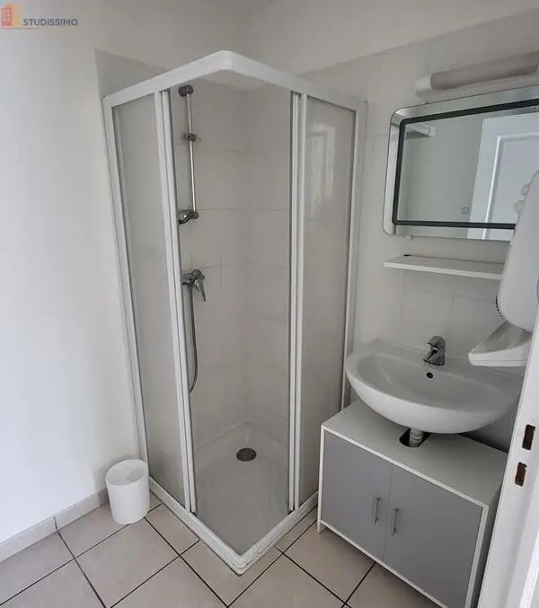 Studio 32m² Angers 49000 - Meublé, bonne isolation C - Photo 2
