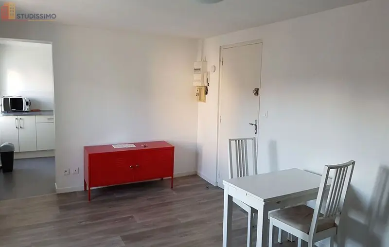 Studio 21m² Angers 49000 - Étage 2/3, DPE F - Photo 5