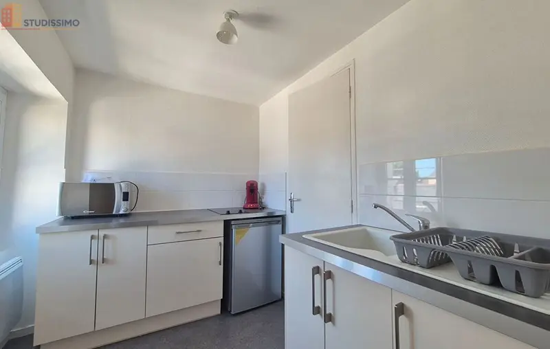 Studio 21m² Angers 49000 - Étage 2/3, DPE F - Photo 4