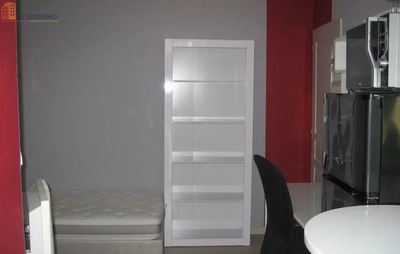 Studio meublé 20m² Angers 49100 - Calme, proche gare - Photo 2