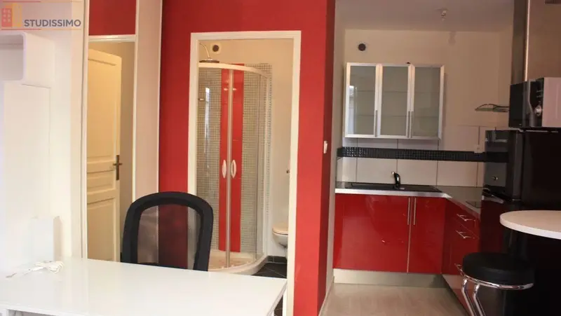 Studio meublé 20m² Angers 49100 - Calme, proche gare et centre-ville - Photo 2