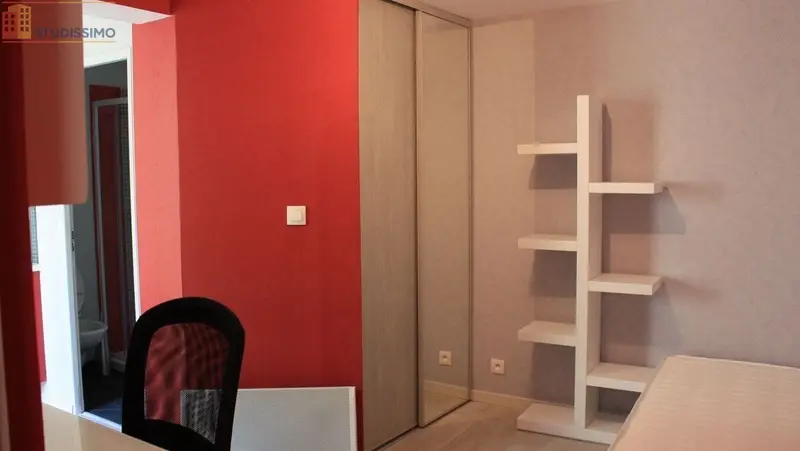 Studio meublé 20m² Angers 49100 - Calme, proche gare et universités - Photo 2