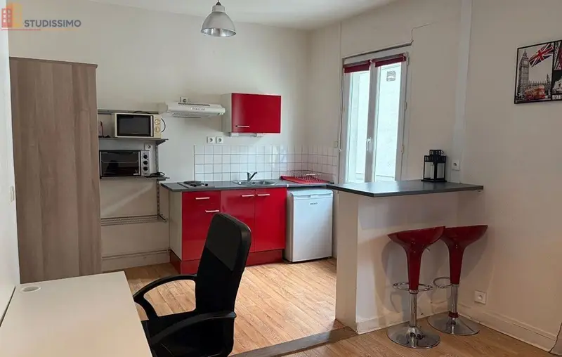 Studio meublé 21m² Angers 49000 - Meublé, 3e étage - Photo 14